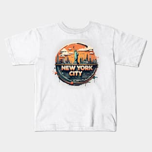 new york city liberty sunset retro Kids T-Shirt